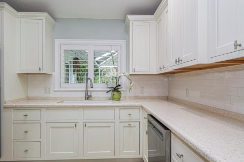 Villa ou maison à vendre à Vero Beach, Floride: 3 chambres, 157.66 m2 № 2398003 - photo 10