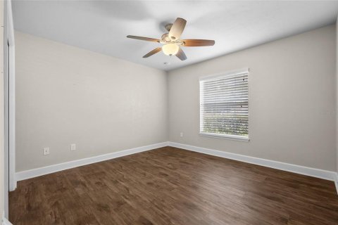 Casa en venta en Alachua, Florida, 4 dormitorios, 203.18 m2 № 1822660 - foto 30