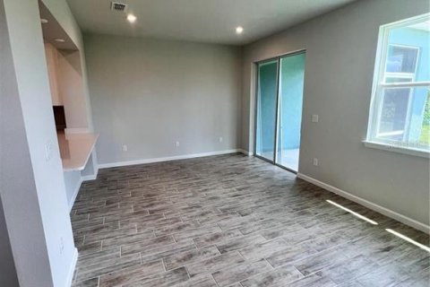 Townhouse in HARMONY AT LAKEWOOD RANCH in Bradenton, Florida 3 bedrooms, 162.3 sq.m. № 1901290 - photo 10