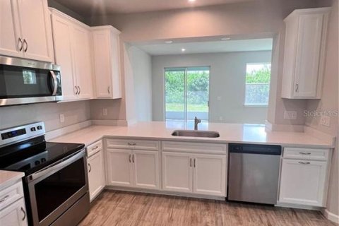 Townhouse in HARMONY AT LAKEWOOD RANCH in Bradenton, Florida 3 bedrooms, 162.3 sq.m. № 1901290 - photo 6