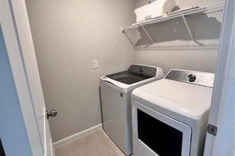 Townhouse in HARMONY AT LAKEWOOD RANCH in Bradenton, Florida 3 bedrooms, 162.3 sq.m. № 1901290 - photo 18