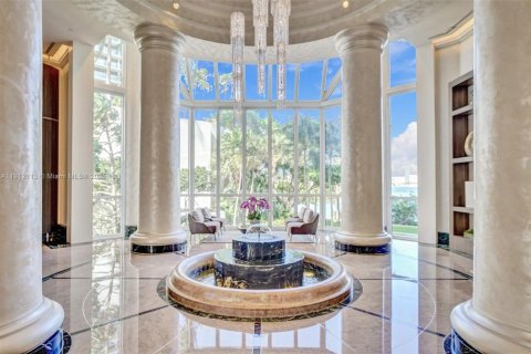 Copropriété à louer à Aventura, Floride: 2 chambres, 141.21 m2 № 1966810 - photo 12