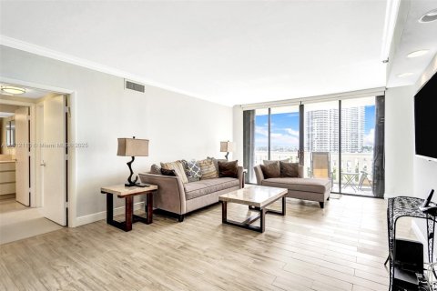 Copropriété à louer à Aventura, Floride: 2 chambres, 141.21 m2 № 1966810 - photo 17