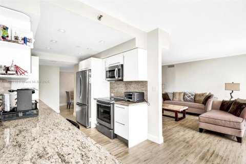 Copropriété à louer à Aventura, Floride: 2 chambres, 141.21 m2 № 1966810 - photo 21