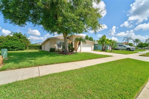 Villa ou maison à vendre à Ruskin, Floride: 3 chambres, 160.91 m2 № 2434769 - photo 2