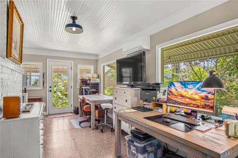 Casa en venta en Leesburg, Florida, 4 dormitorios, 210.24 m2 № 2383492 - foto 13