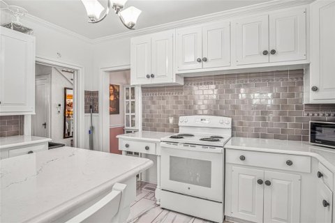 Casa en venta en Leesburg, Florida, 4 dormitorios, 210.24 m2 № 2383492 - foto 19