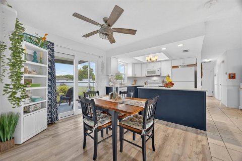 House in Port Charlotte, Florida 3 bedrooms, 138.24 sq.m. № 1883345 - photo 11