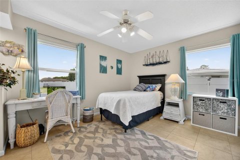 House in Port Charlotte, Florida 3 bedrooms, 138.24 sq.m. № 1883345 - photo 14