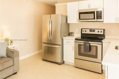 Propiedad comercial en venta en Naples, Florida № 1951521 - foto 23