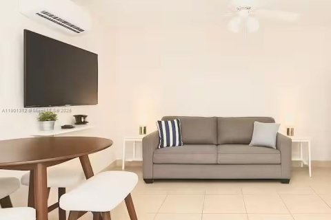 Propiedad comercial en venta en Naples, Florida № 1951521 - foto 22