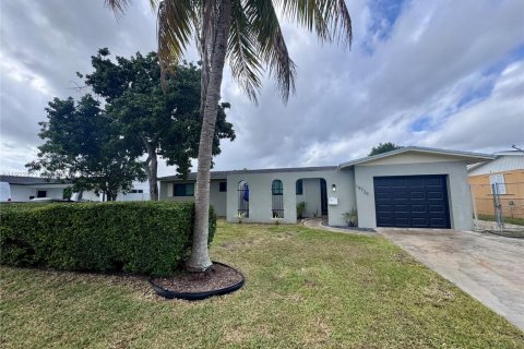 Villa ou maison à louer à Miami, Floride: 3 chambres, 148.55 m2 № 1976316 - photo 13