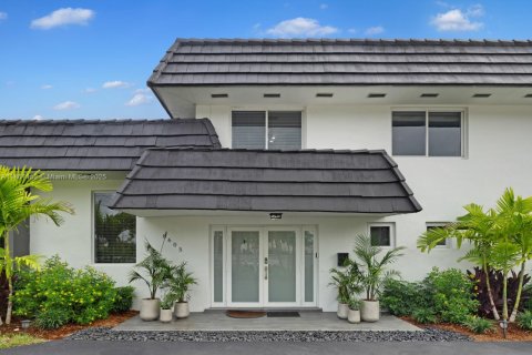 Villa ou maison à vendre à Miami, Floride: 5 chambres, 347.36 m2 № 1890217 - photo 13