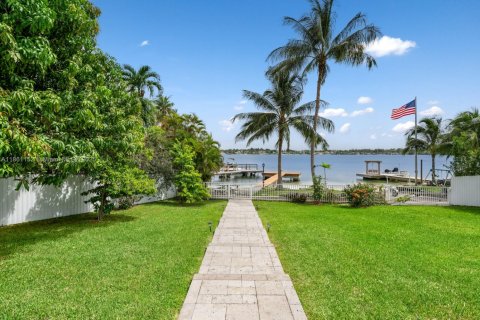 Villa ou maison à vendre à Miami, Floride: 5 chambres, 347.36 m2 № 1890217 - photo 20