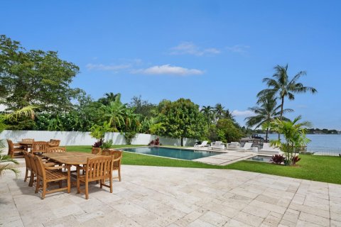 Villa ou maison à vendre à Miami, Floride: 5 chambres, 347.36 m2 № 1890217 - photo 15