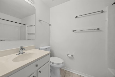 Villa ou maison à vendre à Palm Bay, Floride: 3 chambres, 179.49 m2 № 2388445 - photo 23