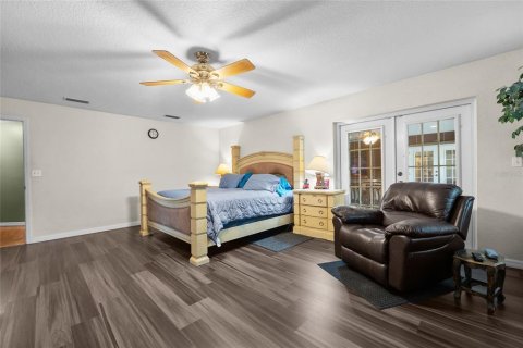 Casa en venta en Fort White, Florida, 4 dormitorios, 340.21 m2 № 1775686 - foto 26