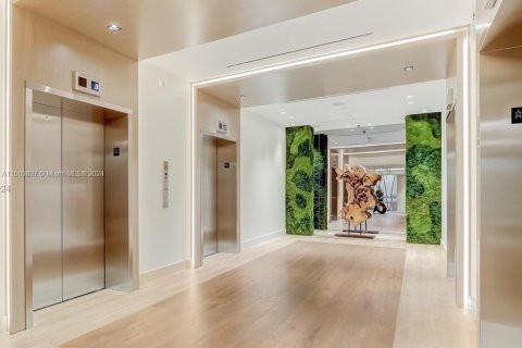 Condominio en venta en Miami Beach, Florida, 55.74 m2 № 1867644 - foto 18