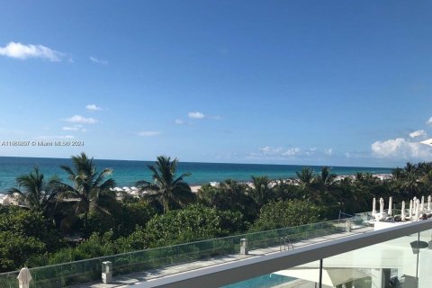 Condominio en venta en Miami Beach, Florida, 55.74 m2 № 1867644 - foto 20