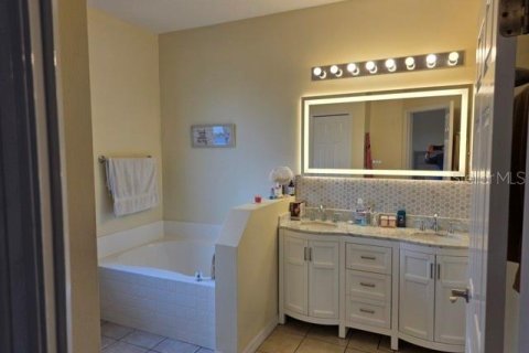 Casa en venta en Ocala, Florida, 3 dormitorios, 189.52 m2 № 1901253 - foto 15