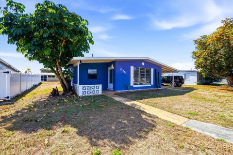 Casa en venta en Port Charlotte, Florida, 2 dormitorios, 83.33 m2 № 2201011 - foto 2