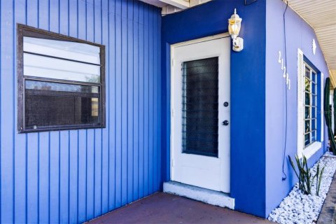 Casa en venta en Port Charlotte, Florida, 2 dormitorios, 83.33 m2 № 2201011 - foto 5
