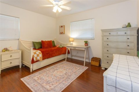 Villa ou maison à vendre à Thonotosassa, Floride: 5 chambres, 240.25 m2 № 2313476 - photo 19