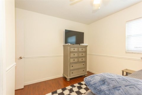 Villa ou maison à vendre à Thonotosassa, Floride: 5 chambres, 240.25 m2 № 2313476 - photo 22