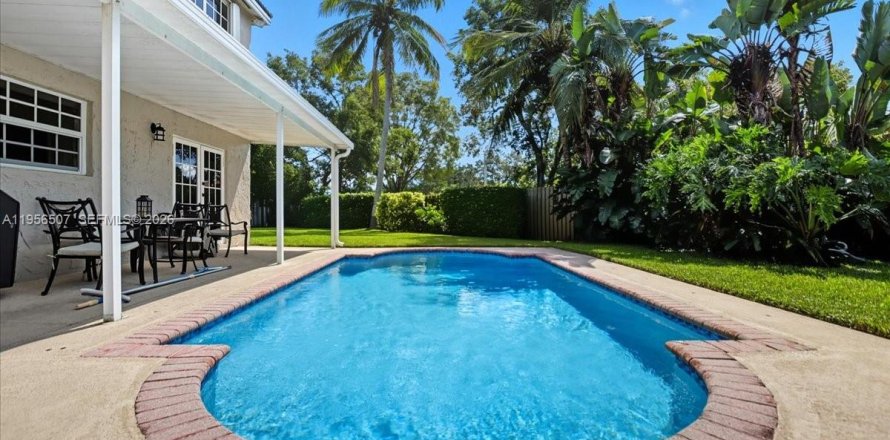 Дом в Купер-Сити, Флорида 4 спальни, 194.91м2 № 2011570