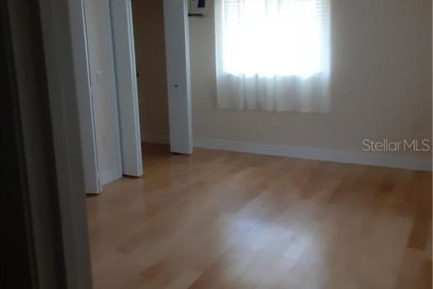 House in Beverly Hills, Florida 2 bedrooms, 157.19 sq.m. № 2347213 - photo 15