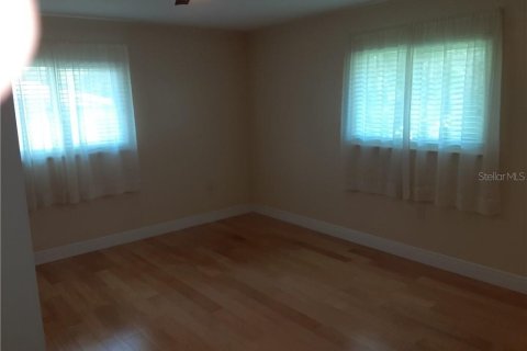 House in Beverly Hills, Florida 2 bedrooms, 157.19 sq.m. № 2347213 - photo 19