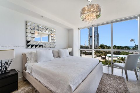 Condo in Sunny Isles Beach, Florida, 2 bedrooms  № 2088507 - photo 18