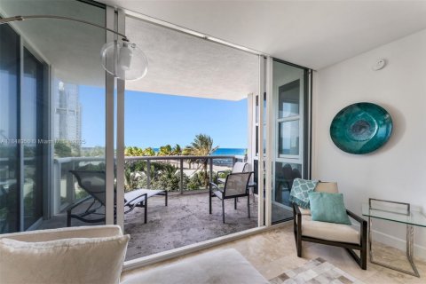 Condo in Sunny Isles Beach, Florida, 2 bedrooms  № 2088507 - photo 2