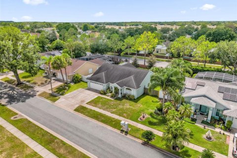 House in Orlando, Florida 4 bedrooms, 177.44 sq.m. № 2216154 - photo 30