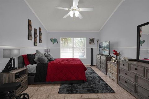 House in Orlando, Florida 4 bedrooms, 177.44 sq.m. № 2216154 - photo 20