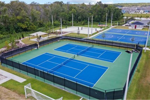 Casa en venta en Kissimmee, Florida, 4 dormitorios, 195.93 m2 № 2215738 - foto 21