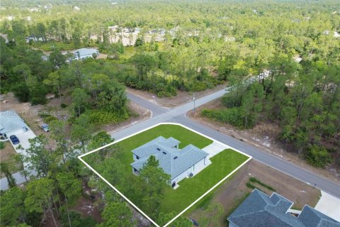 House in Lehigh Acres, Florida 3 bedrooms № 1685846 - photo 20