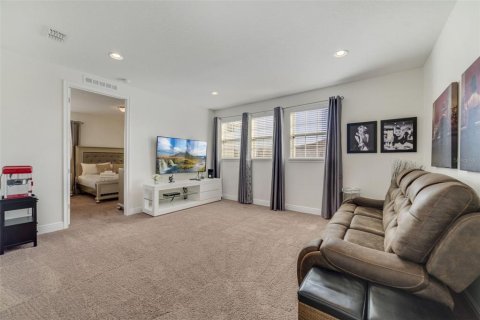 Villa ou maison à vendre à Kissimmee, Floride: 6 chambres, 308.16 m2 № 2135660 - photo 26
