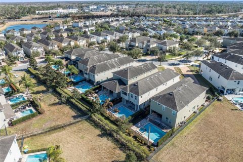 Villa ou maison à vendre à Kissimmee, Floride: 6 chambres, 308.16 m2 № 2135660 - photo 6