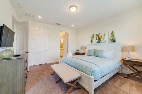 Villa ou maison à vendre à Kissimmee, Floride: 6 chambres, 308.16 m2 № 2135660 - photo 20