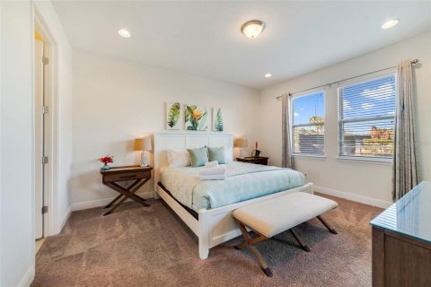 Villa ou maison à vendre à Kissimmee, Floride: 6 chambres, 308.16 m2 № 2135660 - photo 21