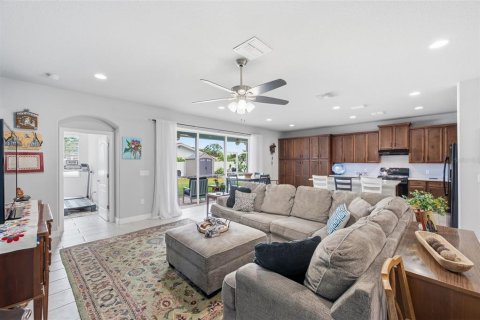 Casa en venta en Tarpon Springs, Florida, 3 dormitorios, 193.24 m2 № 2138652 - foto 11