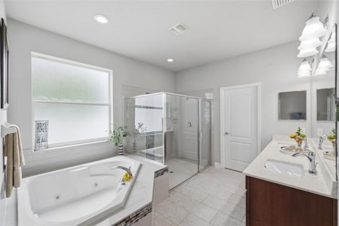 Casa en venta en Tarpon Springs, Florida, 3 dormitorios, 193.24 m2 № 2138652 - foto 22