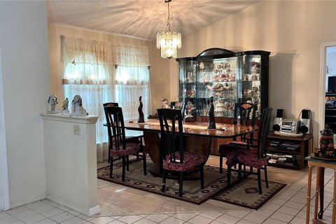 House in Palm Bay, Florida 3 bedrooms, 142.79 sq.m. № 1724429 - photo 7