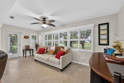 Villa ou maison à vendre à Ocala, Floride: 3 chambres, 182 m2 № 2412533 - photo 11