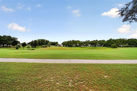 Villa ou maison à vendre à Ocala, Floride: 3 chambres, 182 m2 № 2412533 - photo 2