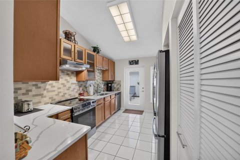 Villa ou maison à vendre à Ocala, Floride: 3 chambres, 182 m2 № 2412533 - photo 15
