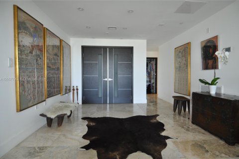 Condominio en venta en Key Biscayne, Florida, 3 dormitorios, 263.84 m2 № 2181439 - foto 3