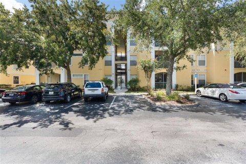Condominio en venta en Maitland, Florida, 2 dormitorios, 103.21 m2 № 1853756 - foto 1