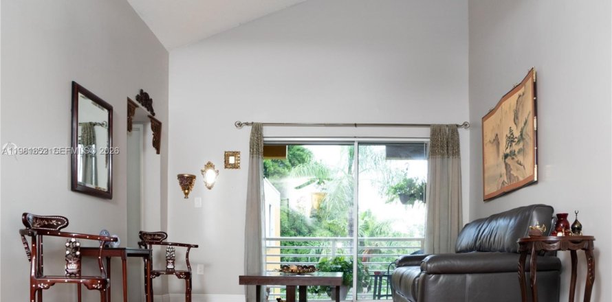 Condo à Miami, Floride, 2 chambres  № 2043040